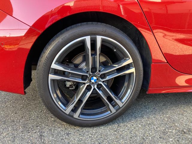 １シリーズ １１８ｉ　Ｍスポーツ　ミシュランタイヤ４本交換　純正ナビ　バックカメラ　ドライビングアシスト　パーキングアシスト　ＬＥＤヘッドライト　コーナーセンサー　パワーバックドア　　アダプティブクルーズコントロール（28枚目）