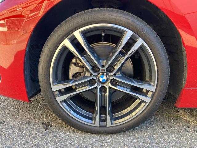 １シリーズ １１８ｉ　Ｍスポーツ　ミシュランタイヤ４本交換　純正ナビ　バックカメラ　ドライビングアシスト　パーキングアシスト　ＬＥＤヘッドライト　コーナーセンサー　パワーバックドア　　アダプティブクルーズコントロール（29枚目）