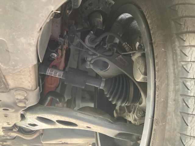 １シリーズ １１８ｉ　Ｍスポーツ　ミシュランタイヤ４本交換　純正ナビ　バックカメラ　ドライビングアシスト　パーキングアシスト　ＬＥＤヘッドライト　コーナーセンサー　パワーバックドア　　アダプティブクルーズコントロール（36枚目）