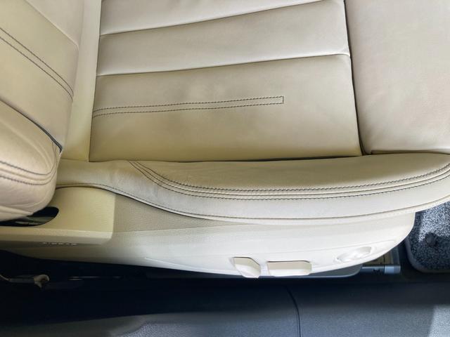 Ａ５スポーツバック ４０ＴＤＩクワトロ　アドバンスド　ラグジュアリーパッケージ　レーザーライトパッケージ　パークアシストパッケージ　パノラマサンルーフ　１９インチアルミホイール　純正ナビ　全周囲カメラ　フルセグＴＶ　全席シートヒーター　ステアリングヒータ（19枚目）