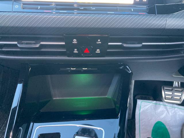 ゴルフヴァリアント ｅＴＳＩ　Ｒライン　プラチナムエディション（8枚目）