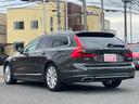 Ｖ９０ Ｄ４　インスクリプション　ユーザー買取車　茶革シート　ハーマンカードンサウンド　ヘッドアップディスプレイ　アップルカープレイ（6枚目）