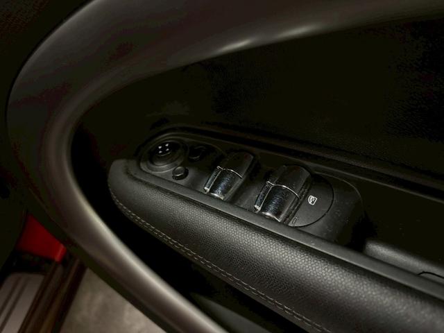 MINI ワン クロスオーバー ルーフレール プッシュスタート ETC 社外ナビ 地デジTV(19枚目)