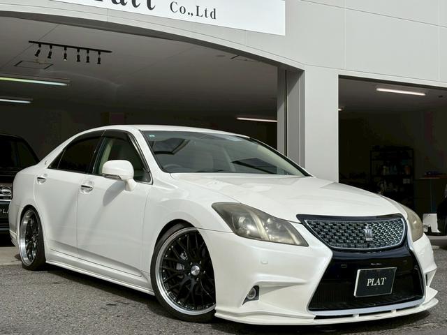 クラウン ロイヤルサルーン　ナビパッケージ　・ユーザー買取車・純正ナビ・地デジＴＶ・バックカメラ・ＥＴＣ・社外アルミ・車高調・ＴＲＤエアロ（40枚目）