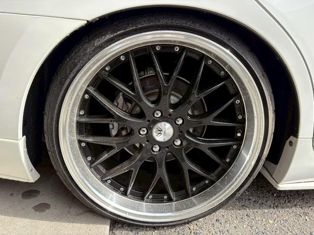 クラウン ロイヤルサルーン　ナビパッケージ　・ユーザー買取車・純正ナビ・地デジＴＶ・バックカメラ・ＥＴＣ・社外アルミ・車高調・ＴＲＤエアロ（44枚目）