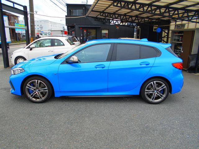 １シリーズ ｂｍｗ ｍ１３５ｉ ｘｄｒｉｖｅ １オーナー 禁煙車 ４ｗｄ デビューｐｋｇ ドライビングアシスト パーキングアシスト 専用スポーツシート 専用シートベルト アダプティブサスペンション ナビ 社外ｄｔｖ ｅｔｃ ｂカメラ スペアキーの中古車詳細 中古車