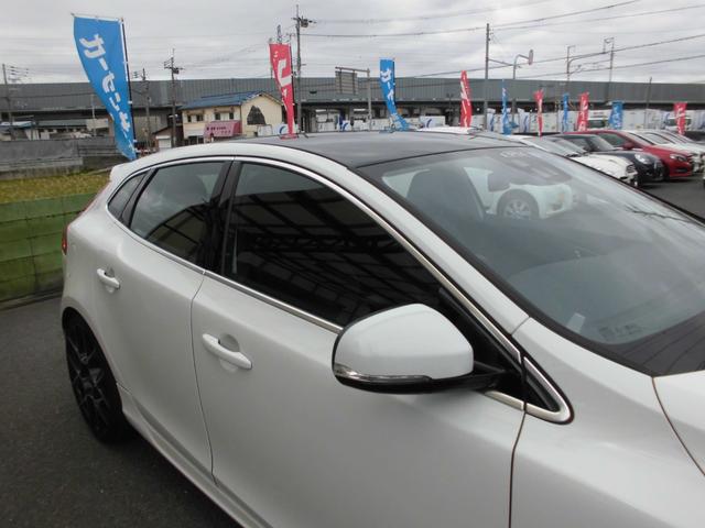 Ｖ４０ Ｔ４　ＳＥ　エアストエアロ　４本出しエグゾーストシステム　アルミペダル　２０ＡＷ　ＡＣＣ　ＢＬＩＳ　ＬＫＡ　黒革　シートヒーター　ナビ　フルセグ　ＥＴＣ　Ｂカメラ　ドラレコ（24枚目）