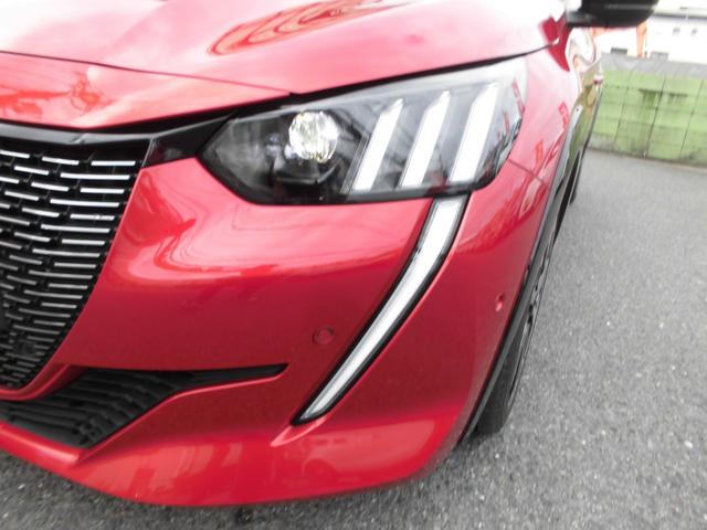 PEUGEOT 208 GT LINE