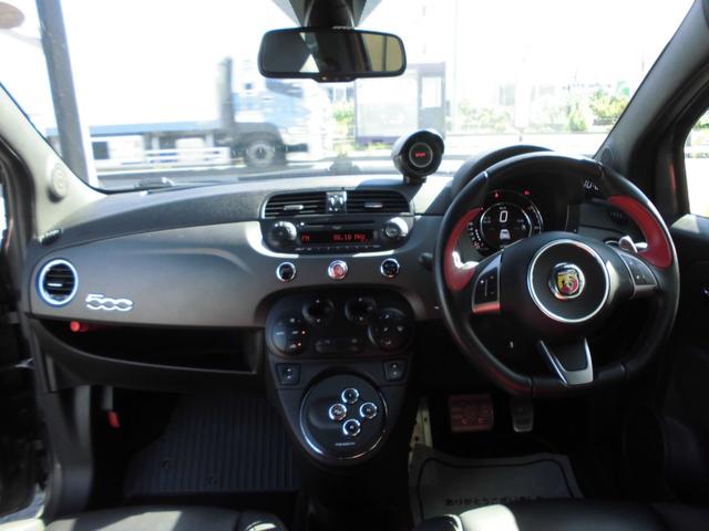 アバルト595 コンペティツィオーネ タイミングベルト交換付き 1オーナー ブレンボーキット マネッティマレリーマフラー diveruti×fightex車高調キット サベルトシート 純正オーディオ ETC GPSレーダー 記録簿(9枚目)