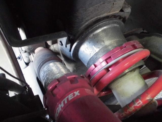 アバルト595 コンペティツィオーネ タイミングベルト交換付き 1オーナー ブレンボーキット マネッティマレリーマフラー diveruti×fightex車高調キット サベルトシート 純正オーディオ ETC GPSレーダー 記録簿(37枚目)