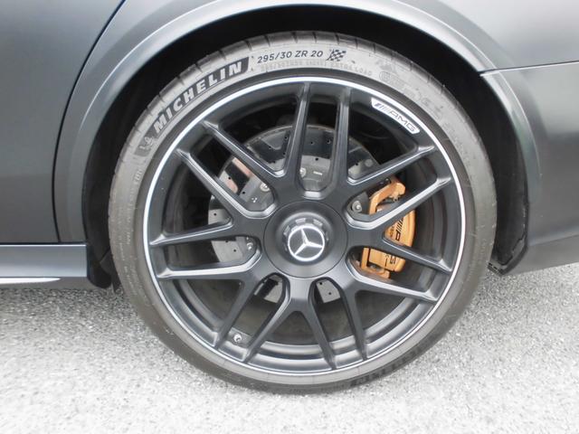 Eクラス E63 S 4マチック+ エディション1 限定車 パノラミックスライディングルーフ AMGカーボンセラミックブレーキ AMGナイトPKG AMGカーボンインテリアトリム HUD ブルメスターサウンド AMGパフォーマンスシート&ステアリング(33枚目)