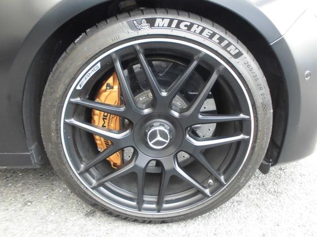 Eクラス E63 S 4マチック+ エディション1 限定車 パノラミックスライディングルーフ AMGカーボンセラミックブレーキ AMGナイトPKG AMGカーボンインテリアトリム HUD ブルメスターサウンド AMGパフォーマンスシート&ステアリング(35枚目)