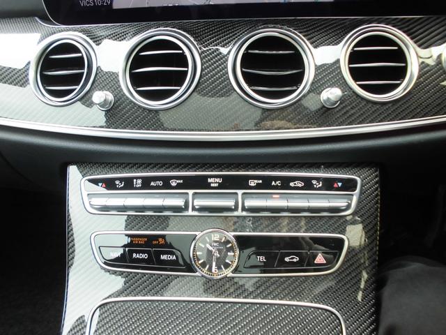 Eクラス E63 S 4マチック+ エディション1 限定車 パノラミックスライディングルーフ AMGカーボンセラミックブレーキ AMGナイトPKG AMGカーボンインテリアトリム HUD ブルメスターサウンド AMGパフォーマンスシート&ステアリング(62枚目)