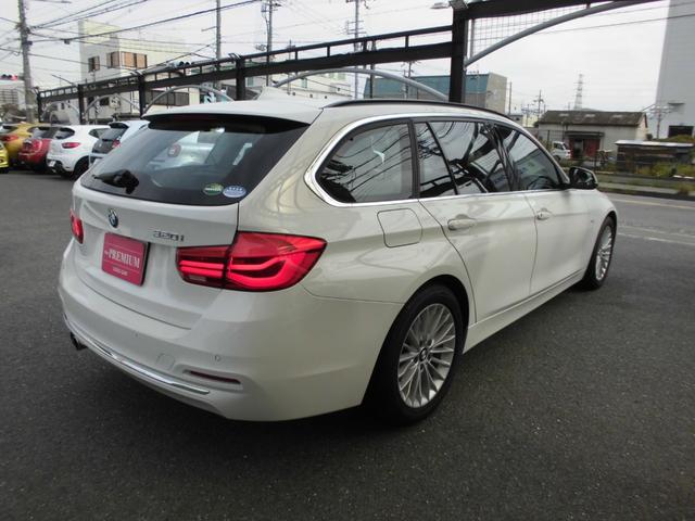 ３シリーズ ３２０ｉツーリング　ラグジュアリー　１オーナー　禁煙車　後期モデル　ＡＣＣ　ＬＥＤヘッドライト　パワーテールゲート　黒革パワーシート　シートヒーター　ナビ　ＥＴＣ　Ｂカメラ　前後ドラレコ　取説　保証書　スペアキー（8枚目）
