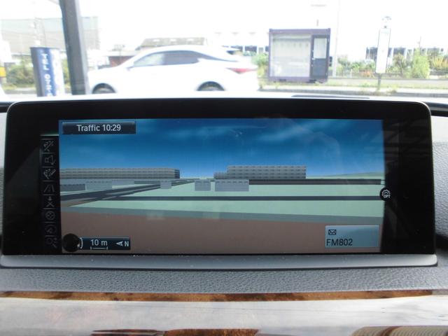 ３シリーズ ３２０ｉツーリング　ラグジュアリー　１オーナー　禁煙車　後期モデル　ＡＣＣ　ＬＥＤヘッドライト　パワーテールゲート　黒革パワーシート　シートヒーター　ナビ　ＥＴＣ　Ｂカメラ　前後ドラレコ　取説　保証書　スペアキー（10枚目）