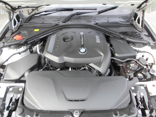 ３シリーズ ３２０ｉツーリング　ラグジュアリー　１オーナー　禁煙車　後期モデル　ＡＣＣ　ＬＥＤヘッドライト　パワーテールゲート　黒革パワーシート　シートヒーター　ナビ　ＥＴＣ　Ｂカメラ　前後ドラレコ　取説　保証書　スペアキー（16枚目）