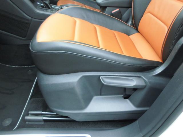ティグアン TDI 4モーション ハイライン 禁煙車 レザーシートPKG ACC フロント・サイド・レーンアシスト LEDヘッドライト パワーテールゲート 革シート シートヒーター 純正ナビ DTV ETC 360カメラ ドラレコ(42枚目)