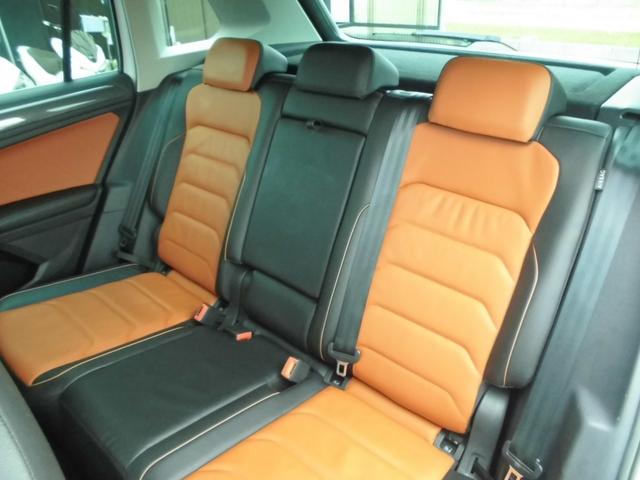 ティグアン TDI 4モーション ハイライン 禁煙車 レザーシートPKG ACC フロント・サイド・レーンアシスト LEDヘッドライト パワーテールゲート 革シート シートヒーター 純正ナビ DTV ETC 360カメラ ドラレコ(43枚目)