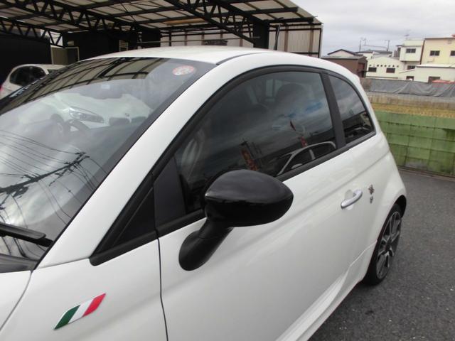 アバルト５９５ ツーリズモ　１オーナー　禁煙車　後期モデル　アイスホワイト　１６５ＰＳ　パドルシフト　ＴＦＴ液晶　純正１７ＡＷ　茶革　２ＤＩＮナビ　フルセグ　ＥＴＣ　アルミペダル（23枚目）