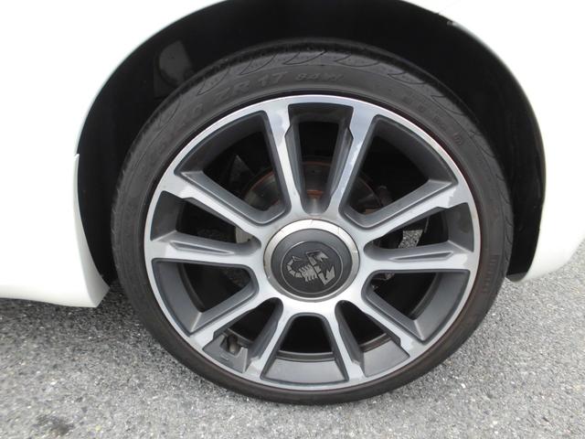 アバルト５９５ ツーリズモ　１オーナー　禁煙車　後期モデル　アイスホワイト　１６５ＰＳ　パドルシフト　ＴＦＴ液晶　純正１７ＡＷ　茶革　２ＤＩＮナビ　フルセグ　ＥＴＣ　アルミペダル（28枚目）
