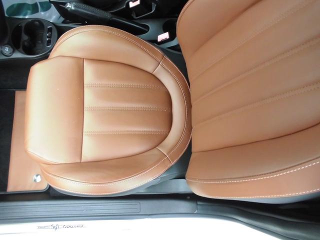 アバルト５９５ ツーリズモ　１オーナー　禁煙車　後期モデル　アイスホワイト　１６５ＰＳ　パドルシフト　ＴＦＴ液晶　純正１７ＡＷ　茶革　２ＤＩＮナビ　フルセグ　ＥＴＣ　アルミペダル（38枚目）