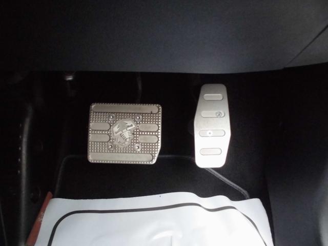 アバルト５９５ ツーリズモ　１オーナー　禁煙車　後期モデル　アイスホワイト　１６５ＰＳ　パドルシフト　ＴＦＴ液晶　純正１７ＡＷ　茶革　２ＤＩＮナビ　フルセグ　ＥＴＣ　アルミペダル（51枚目）