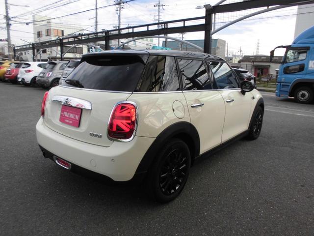 MINI クーパー 後期モデル ストリートスタイル エキサイトメントPKG コンフォートアクセス LEDヘッドライト レザレットシート シートヒーター ナビ ETC Bカメラ ドラレコ 冠水歴有り(8枚目)