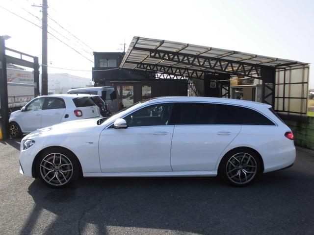 Ｅクラスステーションワゴン Ｅ２００　ステーションワゴン　スポーツ　禁煙車　パノラミックＳＲ　ＡＭＧインテリアＰＫＧ　エクスクルーシブＰＫＧ　エアバランスＰＫＧ　レーダーセーフティ　ＨＵＤ　黒革パワーシート　前後シートヒーター　ナビＴＶ　ＥＴＣ　３６０カメラ　Ｄレコ（5枚目）