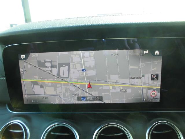 Ｅクラスステーションワゴン Ｅ２００　ステーションワゴン　スポーツ　禁煙車　パノラミックＳＲ　ＡＭＧインテリアＰＫＧ　エクスクルーシブＰＫＧ　エアバランスＰＫＧ　レーダーセーフティ　ＨＵＤ　黒革パワーシート　前後シートヒーター　ナビＴＶ　ＥＴＣ　３６０カメラ　Ｄレコ（10枚目）