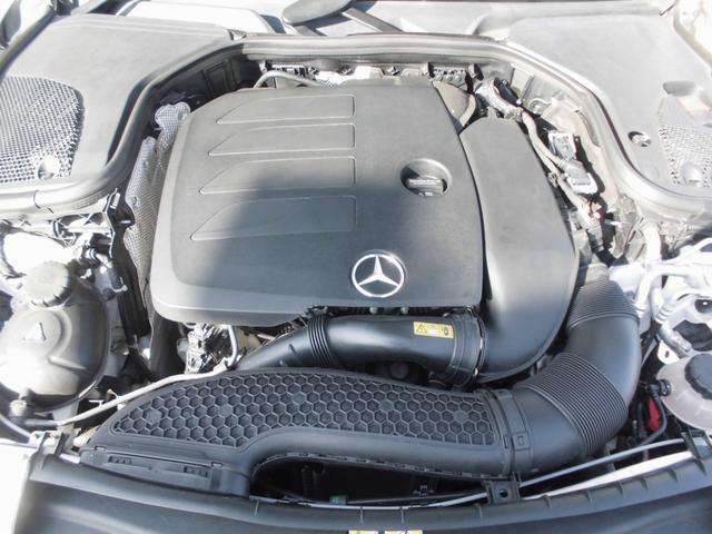 Ｅクラスステーションワゴン Ｅ２００　ステーションワゴン　スポーツ　禁煙車　パノラミックＳＲ　ＡＭＧインテリアＰＫＧ　エクスクルーシブＰＫＧ　エアバランスＰＫＧ　レーダーセーフティ　ＨＵＤ　黒革パワーシート　前後シートヒーター　ナビＴＶ　ＥＴＣ　３６０カメラ　Ｄレコ（16枚目）