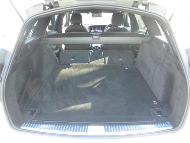 Ｅクラスステーションワゴン Ｅ２００　ステーションワゴン　スポーツ　禁煙車　パノラミックＳＲ　ＡＭＧインテリアＰＫＧ　エクスクルーシブＰＫＧ　エアバランスＰＫＧ　レーダーセーフティ　ＨＵＤ　黒革パワーシート　前後シートヒーター　ナビＴＶ　ＥＴＣ　３６０カメラ　Ｄレコ（17枚目）