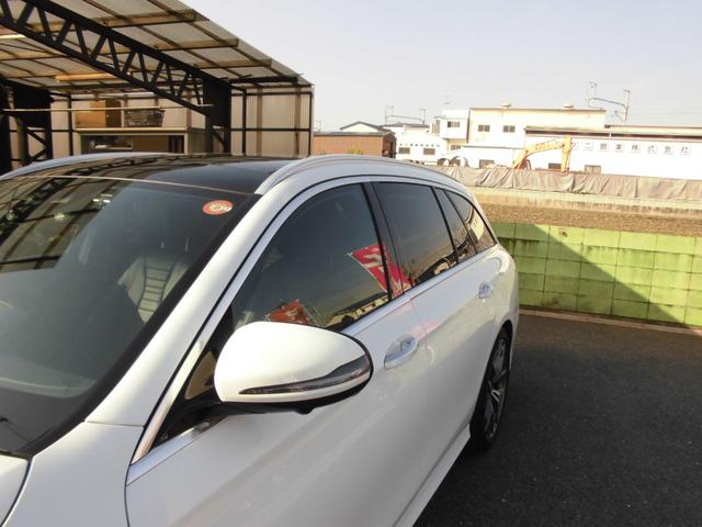 Ｅクラスステーションワゴン Ｅ２００　ステーションワゴン　スポーツ　禁煙車　パノラミックＳＲ　ＡＭＧインテリアＰＫＧ　エクスクルーシブＰＫＧ　エアバランスＰＫＧ　レーダーセーフティ　ＨＵＤ　黒革パワーシート　前後シートヒーター　ナビＴＶ　ＥＴＣ　３６０カメラ　Ｄレコ（25枚目）