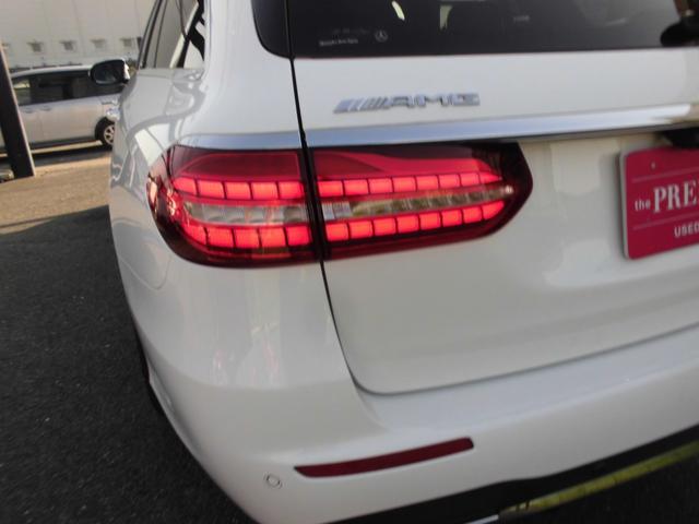 Ｅクラスステーションワゴン Ｅ２００　ステーションワゴン　スポーツ　禁煙車　パノラミックＳＲ　ＡＭＧインテリアＰＫＧ　エクスクルーシブＰＫＧ　エアバランスＰＫＧ　レーダーセーフティ　ＨＵＤ　黒革パワーシート　前後シートヒーター　ナビＴＶ　ＥＴＣ　３６０カメラ　Ｄレコ（28枚目）