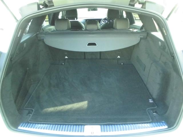 Ｅクラスステーションワゴン Ｅ２００　ステーションワゴン　スポーツ　禁煙車　パノラミックＳＲ　ＡＭＧインテリアＰＫＧ　エクスクルーシブＰＫＧ　エアバランスＰＫＧ　レーダーセーフティ　ＨＵＤ　黒革パワーシート　前後シートヒーター　ナビＴＶ　ＥＴＣ　３６０カメラ　Ｄレコ（37枚目）