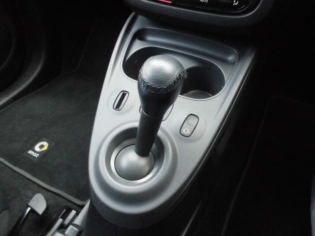 スマートフォーフォー プライム 衝突警告 オートクルーズ パノラマガラスルーフ バックセンサー 黒革シート シートヒーター 純正ブルートゥースオーディオ 取説 保証書 スペアキー(13枚目)