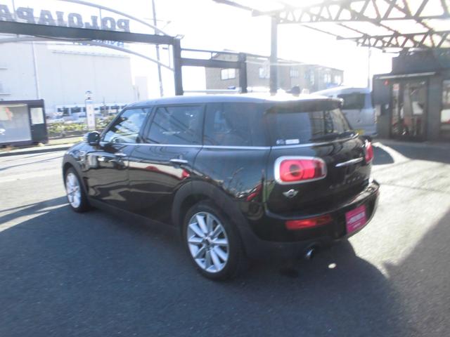ＭＩＮＩ クーパーＤ　クラブマン　禁煙車　ＬＥＤライト　１７ＡＷ　オートクルーズ　オートライト　オートエアコン　専用シートカバー　純正ナビ　バックカメラ　ミラーＥＴＣ　ドラレコ（6枚目）