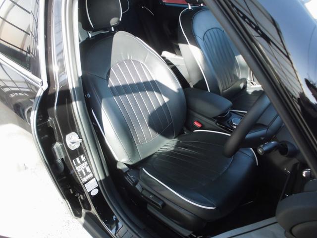 ＭＩＮＩ クーパーＤ　クラブマン　禁煙車　ＬＥＤライト　１７ＡＷ　オートクルーズ　オートライト　オートエアコン　専用シートカバー　純正ナビ　バックカメラ　ミラーＥＴＣ　ドラレコ（14枚目）