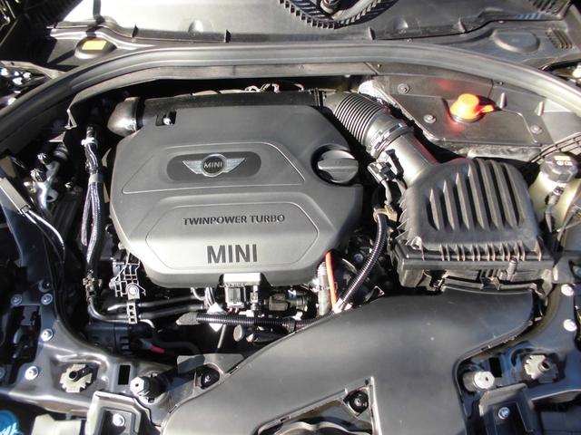 ＭＩＮＩ クーパーＤ　クラブマン　禁煙車　ＬＥＤライト　１７ＡＷ　オートクルーズ　オートライト　オートエアコン　専用シートカバー　純正ナビ　バックカメラ　ミラーＥＴＣ　ドラレコ（16枚目）