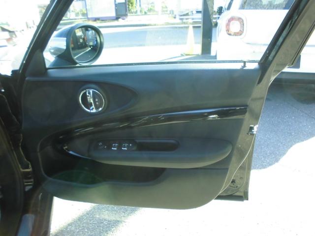 ＭＩＮＩ クーパーＤ　クラブマン　禁煙車　ＬＥＤライト　１７ＡＷ　オートクルーズ　オートライト　オートエアコン　専用シートカバー　純正ナビ　バックカメラ　ミラーＥＴＣ　ドラレコ（42枚目）