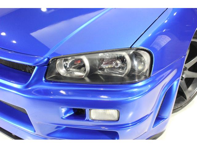 スカイライン ２５ＧＴ－Ｘ　フルエアロ　ＧＰスポーツ車高調　デュアルマフラー　３連メーター　モモステアリング　キセノンライト　クリアウィンカー　２ドア用リアスポイラー　ＲＡＹＳ１８ＡＷ（4枚目）