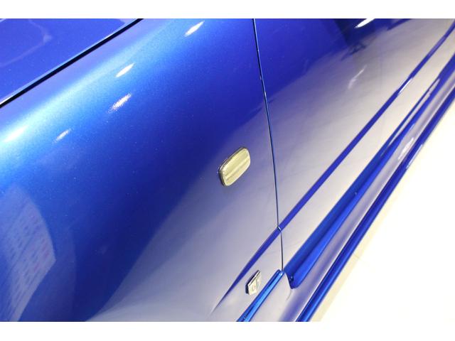 スカイライン ２５ＧＴ－Ｘ　フルエアロ　ＧＰスポーツ車高調　デュアルマフラー　３連メーター　モモステアリング　キセノンライト　クリアウィンカー　２ドア用リアスポイラー　ＲＡＹＳ１８ＡＷ（6枚目）