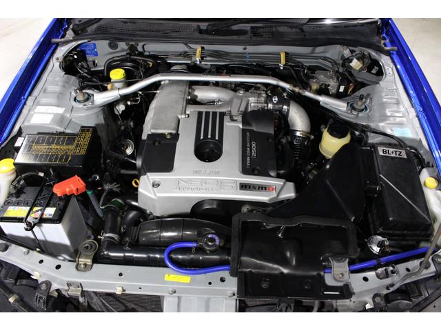 スカイライン ２５ＧＴ－Ｘ　フルエアロ　ＧＰスポーツ車高調　デュアルマフラー　３連メーター　モモステアリング　キセノンライト　クリアウィンカー　２ドア用リアスポイラー　ＲＡＹＳ１８ＡＷ（35枚目）