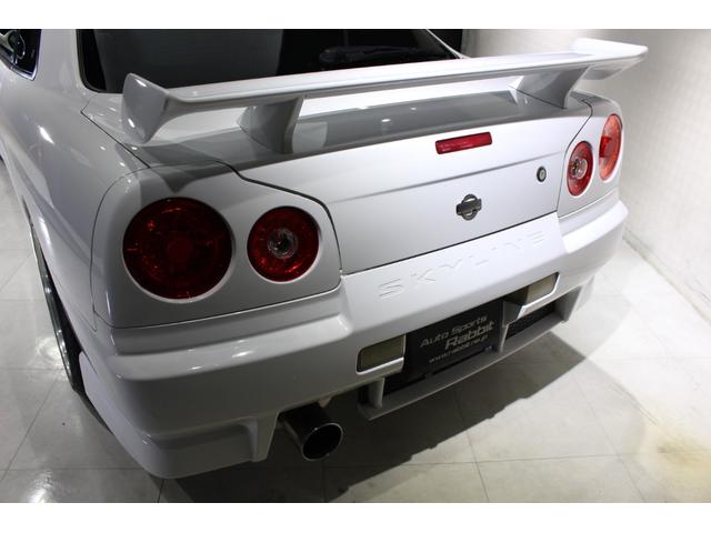 スカイライン ２５ＧＴターボ　フルエアロ　ＢＬＩＴＺ前置きインタークーラー　ＴＥＩＮ車高調　ＦＧＫマフラー　ＬＥＤテール　ＨＫＳブローオフバルブ　ＵＲＡＳバンパー　キセノンライト　プライバシーガラス　ＢＢＳ１８ＡＷ（12枚目）