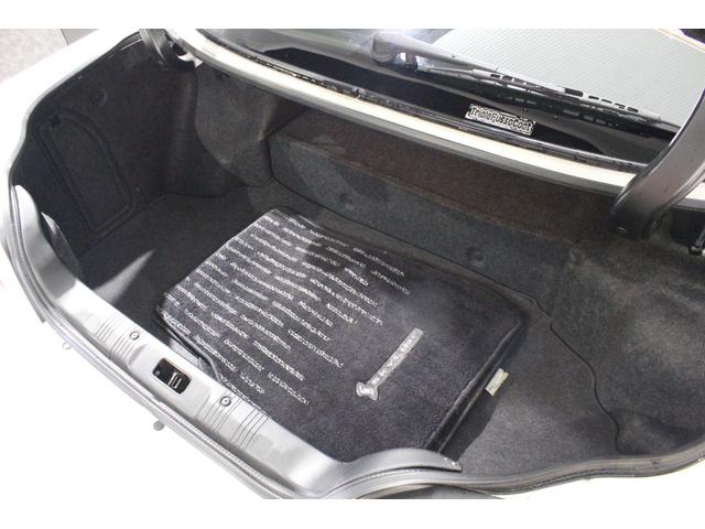 スカイライン ２５ＧＴターボ　フルエアロ　ＢＬＩＴＺ前置きインタークーラー　ＴＥＩＮ車高調　ＦＧＫマフラー　ＬＥＤテール　ＨＫＳブローオフバルブ　ＵＲＡＳバンパー　キセノンライト　プライバシーガラス　ＢＢＳ１８ＡＷ（21枚目）
