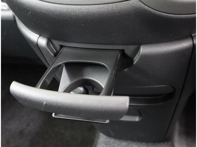 シエンタ ＤＩＣＥ　ワンセグ　メモリーナビ　ミュージックプレイヤー接続可　バックカメラ　ＥＴＣ　両側電動スライド　ＨＩＤヘッドライト　乗車定員７人　３列シート（13枚目）