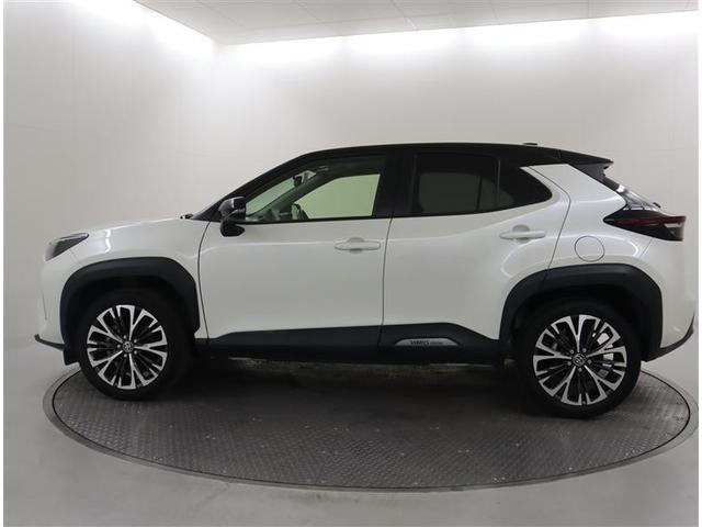 ヤリスクロス Ｚ　フルセグ　メモリーナビ　ミュージックプレイヤー接続可　バックカメラ　衝突被害軽減システム　ＥＴＣ　ＬＥＤヘッドランプ　ワンオーナー　記録簿（3枚目）