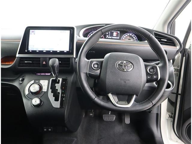 シエンタ G フルセグ メモリーナビ DVD再生 ミュージックプレイヤー接続可 バックカメラ 衝突被害軽減システム ETC 両側電動スライド LEDヘッドランプ ウオークスルー 乗車定員7人 3列シート(5枚目)