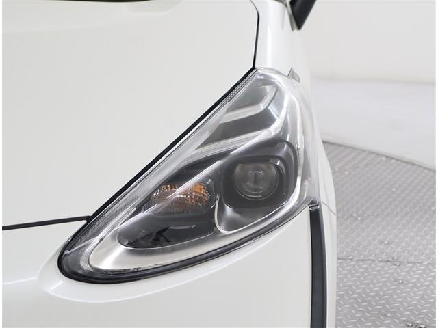 シエンタ G フルセグ メモリーナビ DVD再生 ミュージックプレイヤー接続可 バックカメラ 衝突被害軽減システム ETC 両側電動スライド LEDヘッドランプ ウオークスルー 乗車定員7人 3列シート(34枚目)