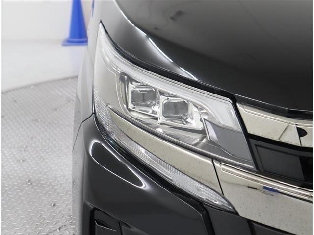 ノア ハイブリッドＳｉ　ダブルバイビーＩＩ　フルセグ　メモリーナビ　ＤＶＤ再生　バックカメラ　衝突被害軽減システム　ＥＴＣ　両側電動スライド　ＬＥＤヘッドランプ　乗車定員７人　３列シート　ワンオーナー　フルエアロ（42枚目）