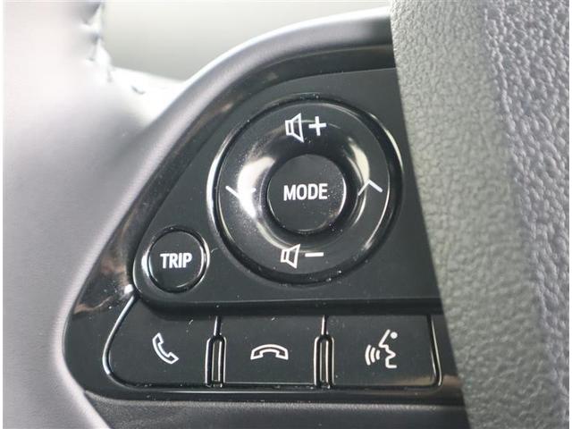 プリウス SセーフティプラスII フルセグ メモリーナビ ミュージックプレイヤー接続可 バックカメラ 衝突被害軽減システム ETC ドラレコ LEDヘッドランプ ワンオーナー 記録簿(21枚目)